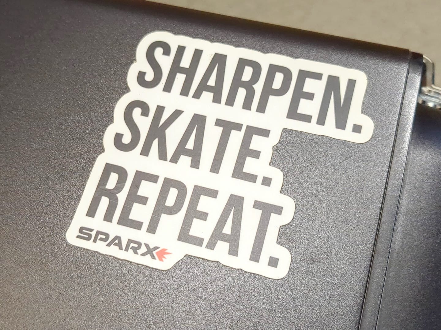 Väravavahiuiskude teritamine. Tartu ja Lõuna-Eesti. Uiskude teritamine Tartus